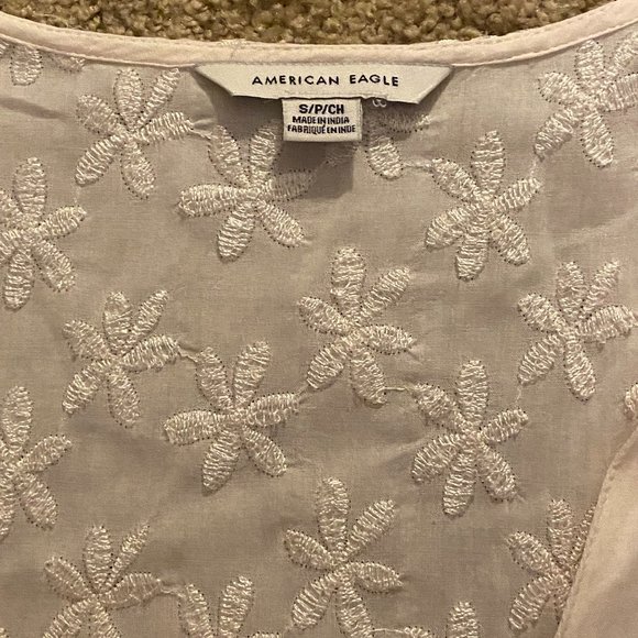 American Eagle cream tie front top - Picture 5 of 8